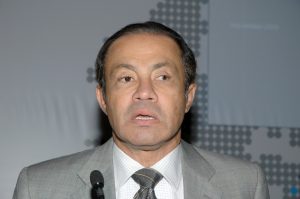 وفاة رجل الأعمال المصري منصور الجمال
