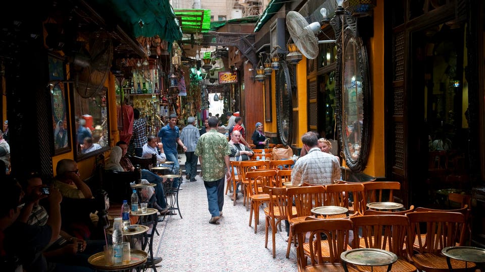 عادل المصري: 75 ألف موظف يعملون بالمنشأت السياحية و«الملاك» مهددون بالإفلاس