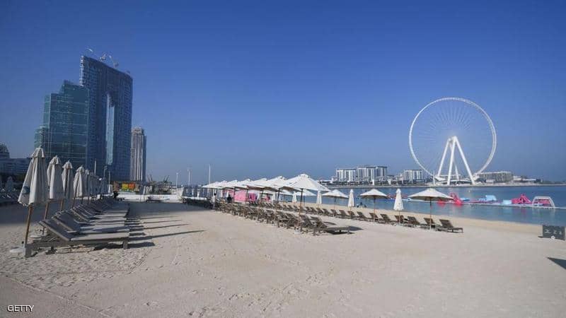 دبي تعيد فتح 4 شواطئ وحدائق كبرى مع تخفيف قيود «كورونا»