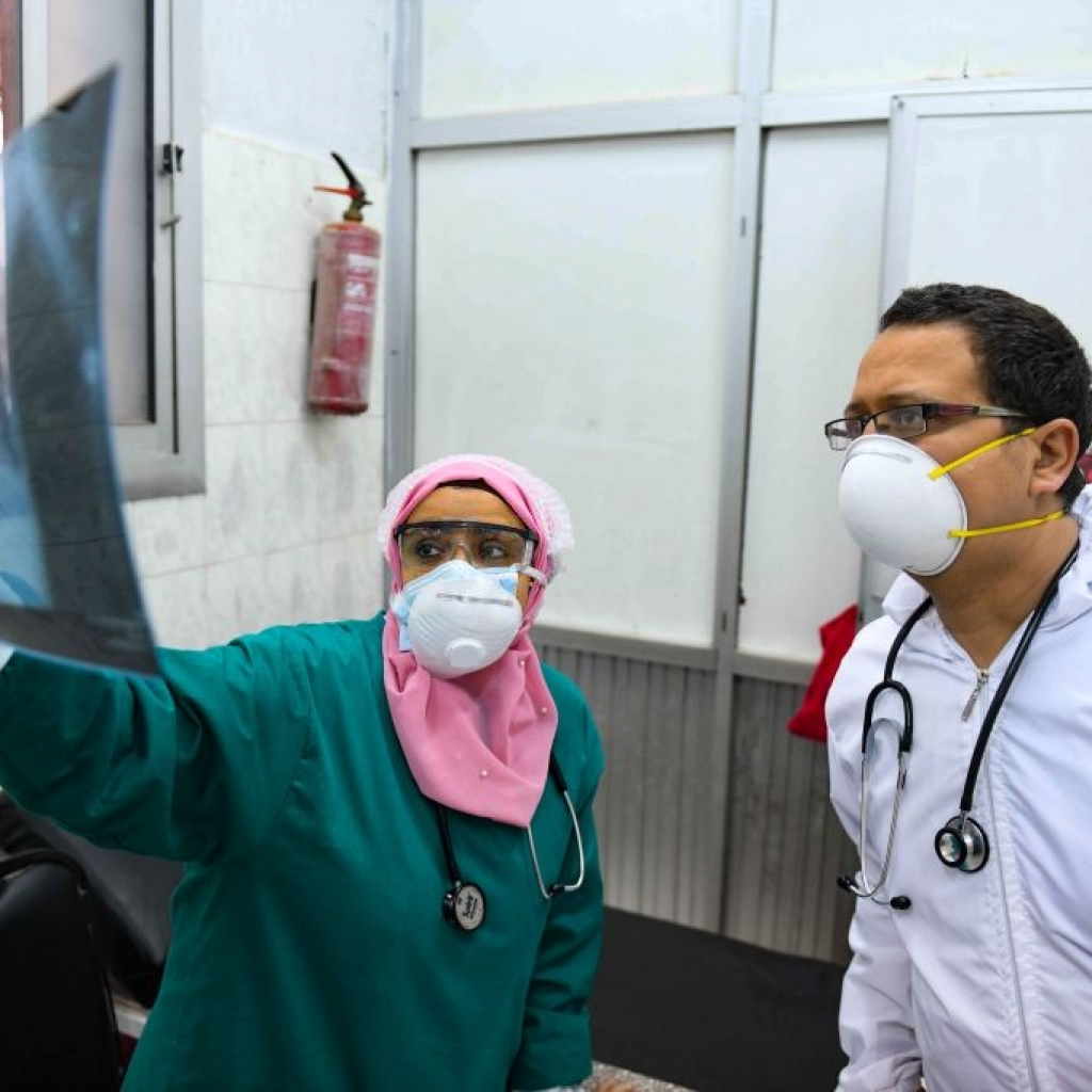 الصحة : تسجيل 752 إصابة جديدة بفيروس كورونا و29 وفاة
