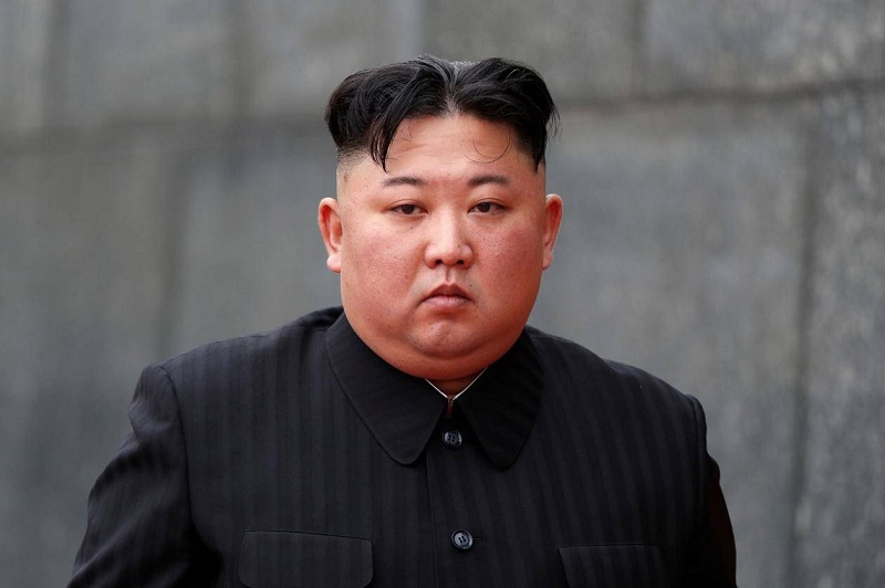 زعيم كوريا الشمالية يظهر بصورة مفاجئة بعد اختفائه 20 يوما