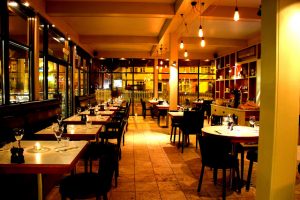 لجنة المطاعم بالإسكندرية : ارتفاع نسبة الإشغال إلى 70% يساعد على حركة التشغيل بالصيف