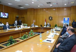 «التنمية الأفريقى» يمنح مصر 2 مليون دولار لإدارة المخلفات الصناعية