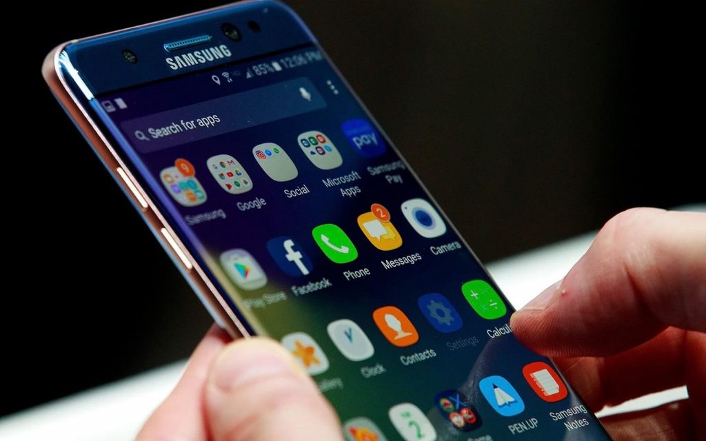 سامسونج تكشف عن مواصفات أحدث هواتفها «Galaxy Z Fold 2»