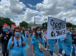 موظفو المستشفيات الفرنسية يطالبون برفع أجورهم عبر احتجاجات تعم كل البلاد