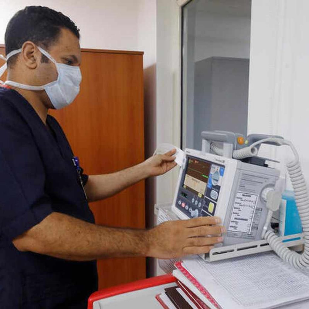 «157 إصابة».. فيروس كورونا يواصل التراجع في مصر والصحة تعلن تعافي 1611 حالة جديدة