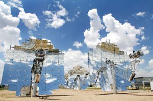 «الكهرباء» تخطط للوصول بقدرات الطاقة المتجددة إلى 6630 ميجاوات