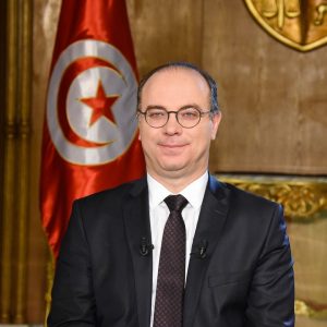 رئيس الحكومة التونسية يقرر إجراء تعديل وزاري خلال أيام ويهاجم حركة النهضة
