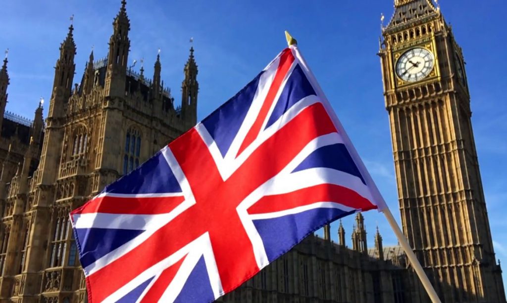 «بلومبرج»: المملكة المتحدة تسدد 2.3 مليار جنيه إسترليني لتسوية قضية مع الاتحاد الأوروبي