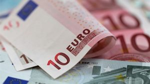 سعر اليورو يصعد الخميس قبيل قرار المركزي الأوروبي بشأن شراء السندات