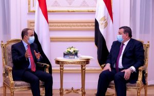 وزير الإعلام اليمني يثمن تجربة السيسي فى الحفاظ على الجبهة الداخلية لمصر