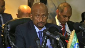 وزير الري الإثيوبي يتراجع وينفي بدء ملء سد النهضة : «أمطار غزيرة»