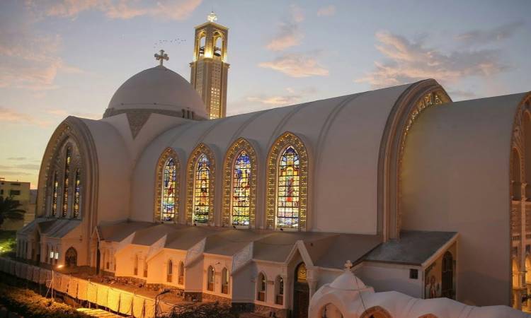 الكنيسة الأرثوذكسية تعلن إجراءات الفتح التدريجية اعتبارًا من بعد غد