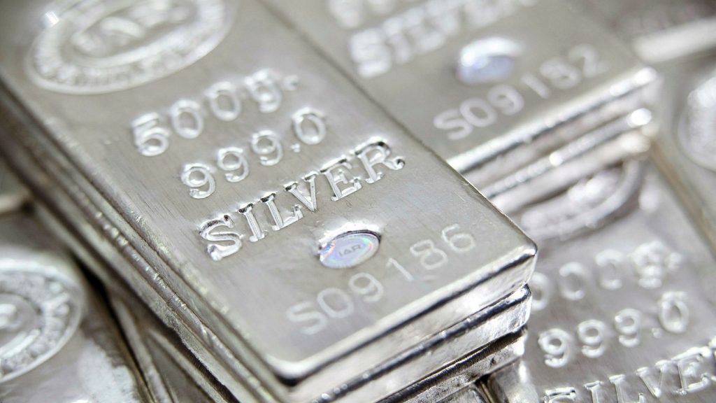 أسعار الفضة تقفز 4 % خلال الأسبوع الماضى لتتجاوز 27.8 دولار للأوقية