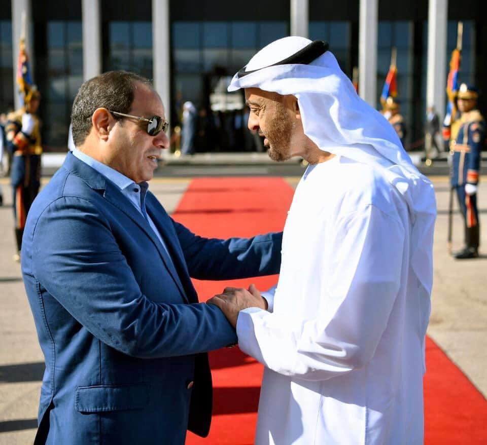السيسي يهنئ ولي عهد أبوظبي على خطوة الإمارات التاريخية للسلام