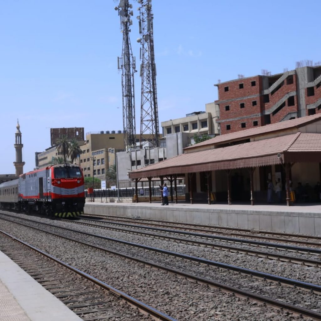 السكة الحديد: تشغيل خدمة جديدة على خط القاهرة / منوف