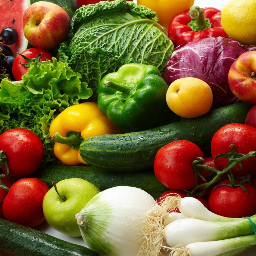 ارتفاع اليوسفي.. أسعار الخضروات والفاكهة اليوم الثلاثاء 18-1-2022