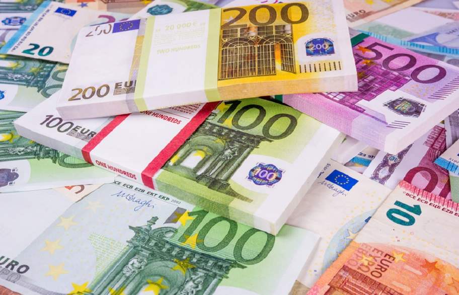 سعر اليورو اليوم الجمعة 1-1-2021 في البنوك المصرية