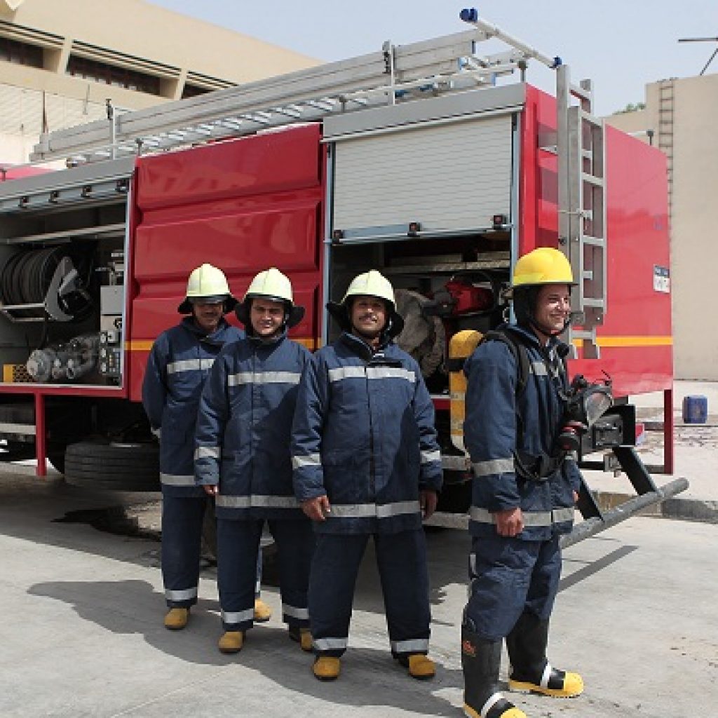الداخلية تعقد ندوات بمجال الحرائق والإطفاء لتوعية العاملين بالمصانع والشركات (صور)