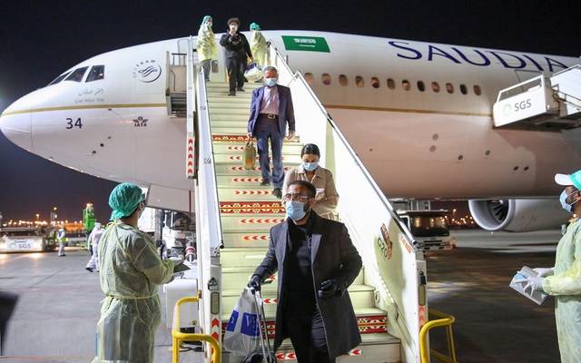 السعودية تمدد القيود على رحلات الطيران الدولية حتى نهاية مارس