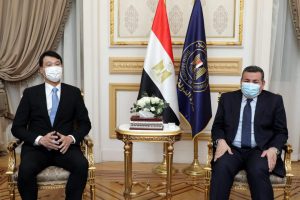 سفير كوريا الجنوبية لوزير الإعلام: مصر أصبحت هدفا مهما للمستثمرين