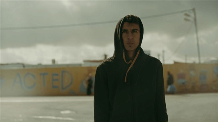 بعد «السعفة» بمهرجان كان لـ«ستاشر».. السينما المصرية تحقق نجاحا جديدا بمشاركة علي العربي في «Sundance»