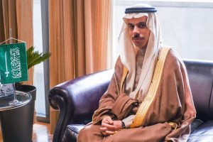 السعودية تستعد لفتح سفارتها في قطر خلال أيام