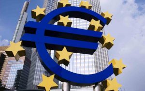 تقرير: فائض تجارة منطقة اليورو مع دول العالم ارتفع إلى 27 مليار يورو فى ديسمبر
