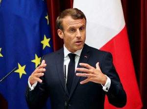 الرئيس الفرنسي يعتزم إجراء تعديلات حكومية