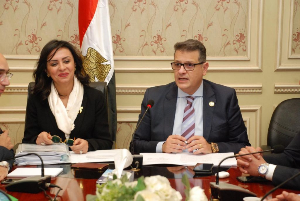 تفاصيل اجتماع «حقوق البرلمان» مع رئيسة المجلس القومي للمرأة