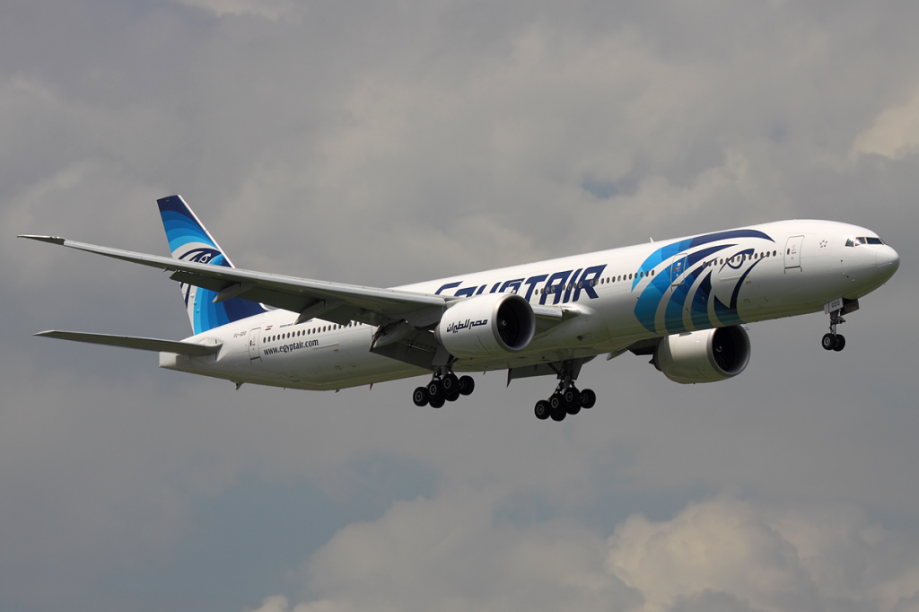 مصر للطيران تهيب بالمسافرين للسعودية ضرورة تقديم شهادة سلبية لفحص (PCR)