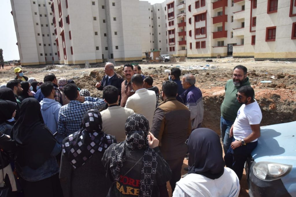 «إسكان بورسعيد»: استكمال أعمال المرافق بالمشروعات السكنية الجديدة بالمحافظة