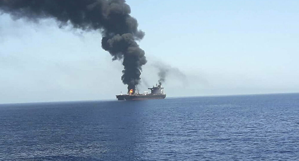 نتنياهو يتهم إيران بتفجير سفينة إسرائيلية قبالة خليج عمان