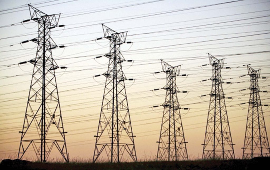 الكهرباء : 2.7 مليار جنيه استثمارات لتطوير شبكات سوهاج منذ 2014