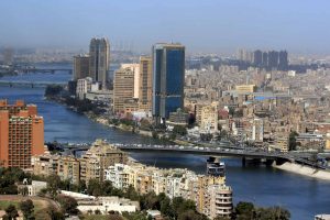محافظة القاهرة تدرس إنشاء مصانع جديدة لتدوير المخلفات عبر القطاع الخاص