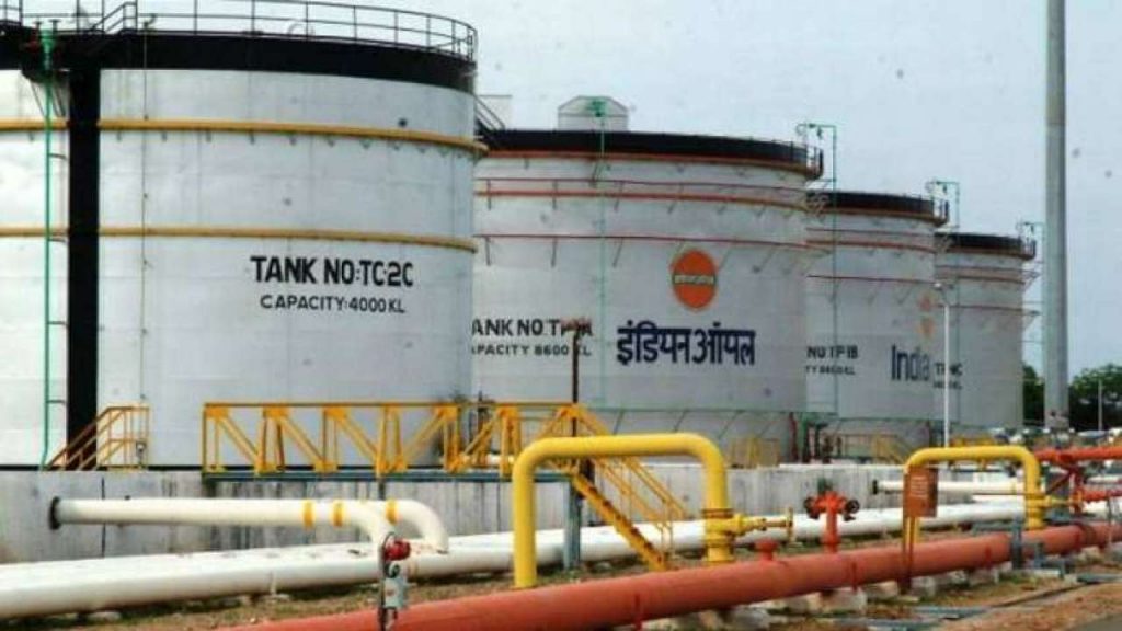 «رويترز»: شركات التكرير الهندية تخطط لخفض المشتريات النفطية من السعودية 25%