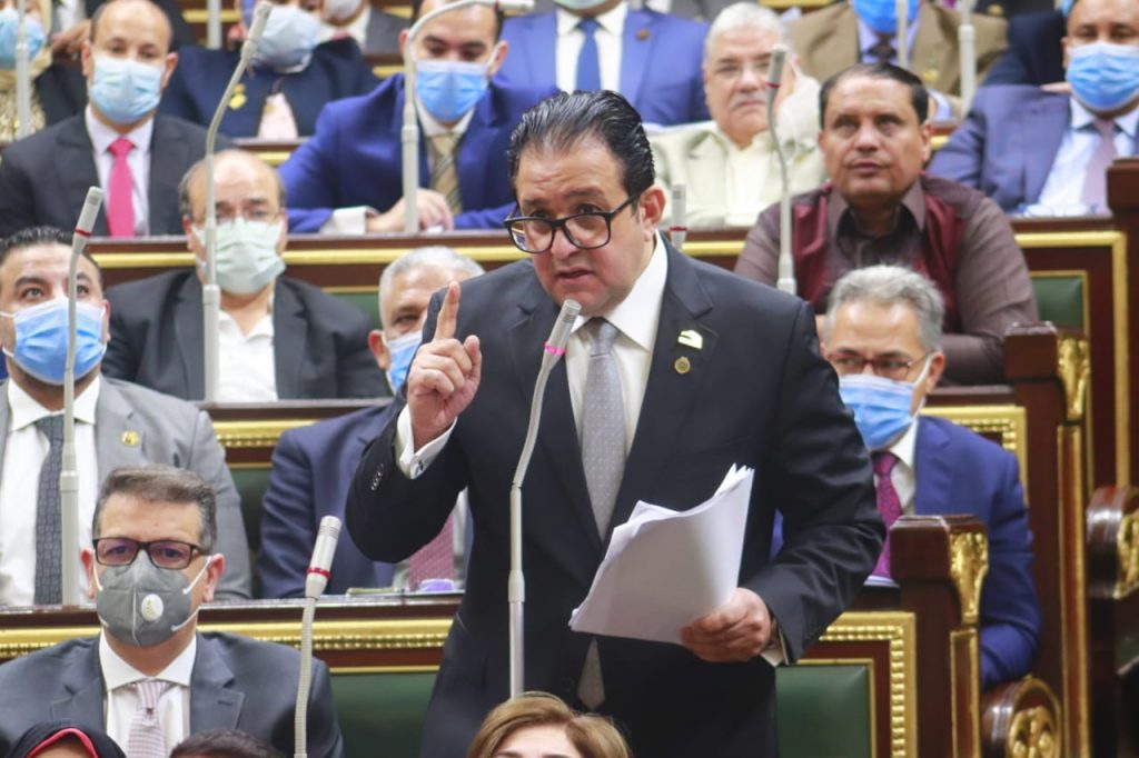 «نقل البرلمان» تطالب  بإعفاء أموال صندوق تحيا مصر من الضرائب والجمارك ورسوم الشهر العقاري