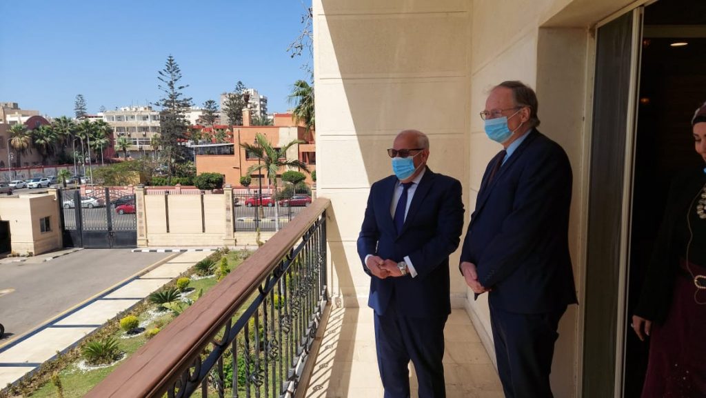 سفير الاتحاد الأوروبي يزور بورسعيد ويتفقد  عددا من المشروعات
