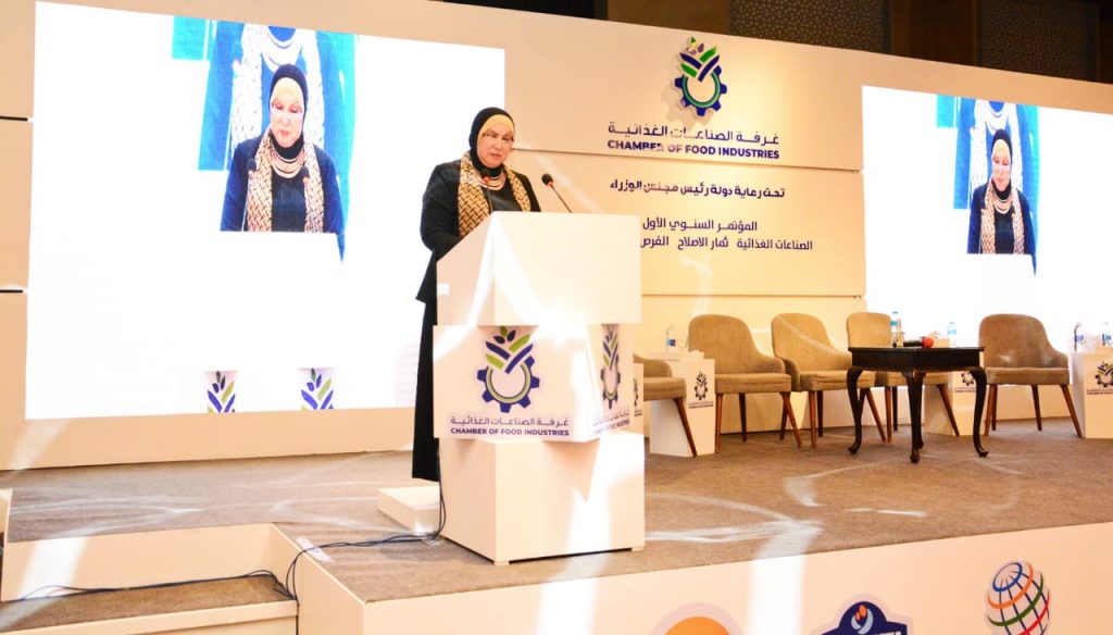 رئيس الوزراء : 500 مليار جنيه استثمارات قطاع الصناعات الغذائية .. و 24.5% مساهمته في الناتج المحلي