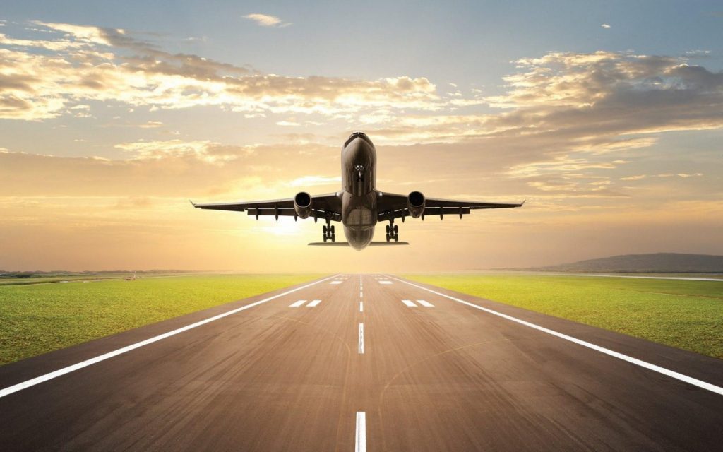 «ويز إير أبوظبى» تدشن خطوط طيران جديدة لمطارى الأقصر وسوهاج