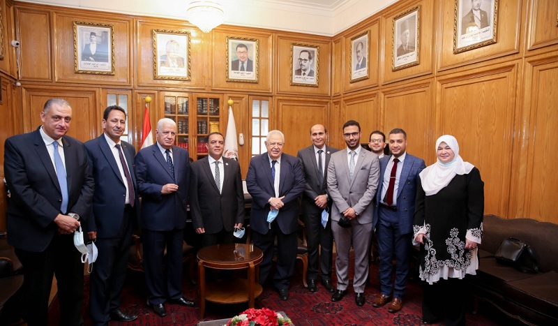 المطابع الأميرية و«المحامين» توقعان بروتوكول تعاون لإتاحة منصة التشريعات والأحكام المصرية لأعضاء النقابة