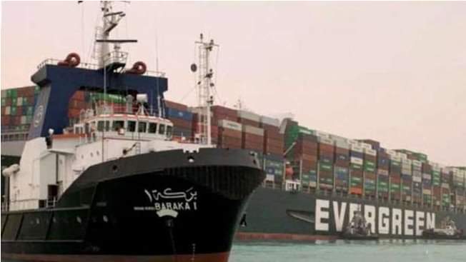 25 سفينة إجمالي الحركة الملاحية في موانئ بورسعيد