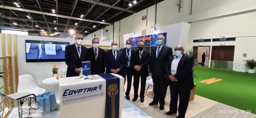 وزير الطيران يشارك في معرض سوق السفر العربي «ATM» بالإمارات