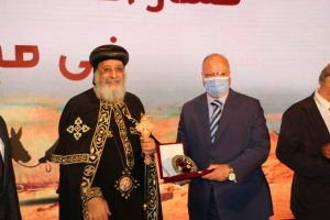 محافظ القاهرة يشارك فى احتفالية تذكار دخول العائلة المقدسة أرض مصر