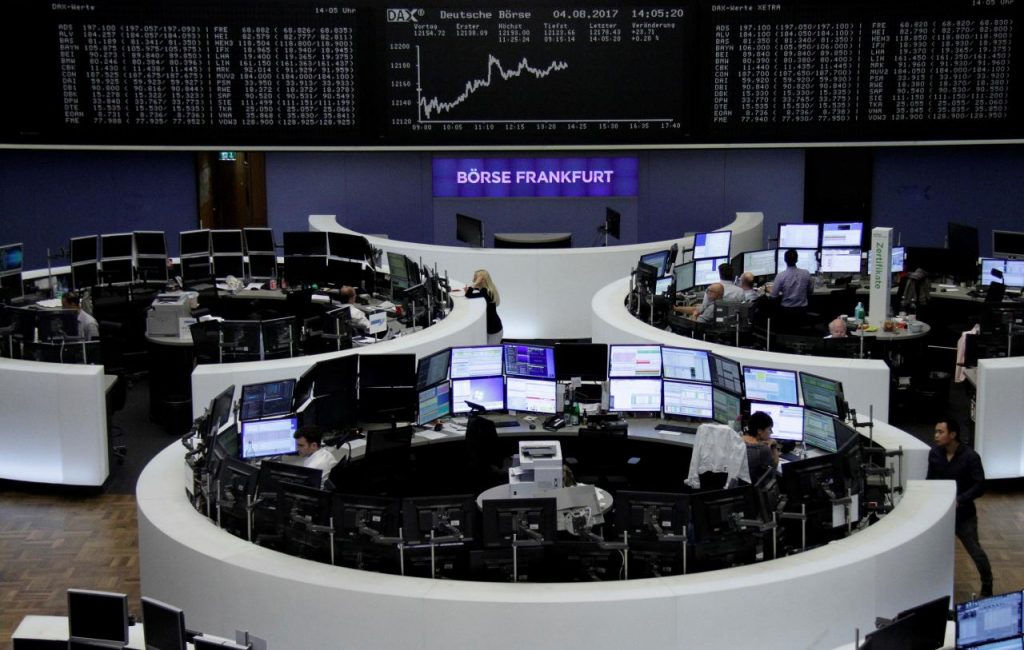 الأسهم الأوروبية تهبط الخميس عن مستويات قياسية بسبب تلميحات الإحتياطي الفيدرالي