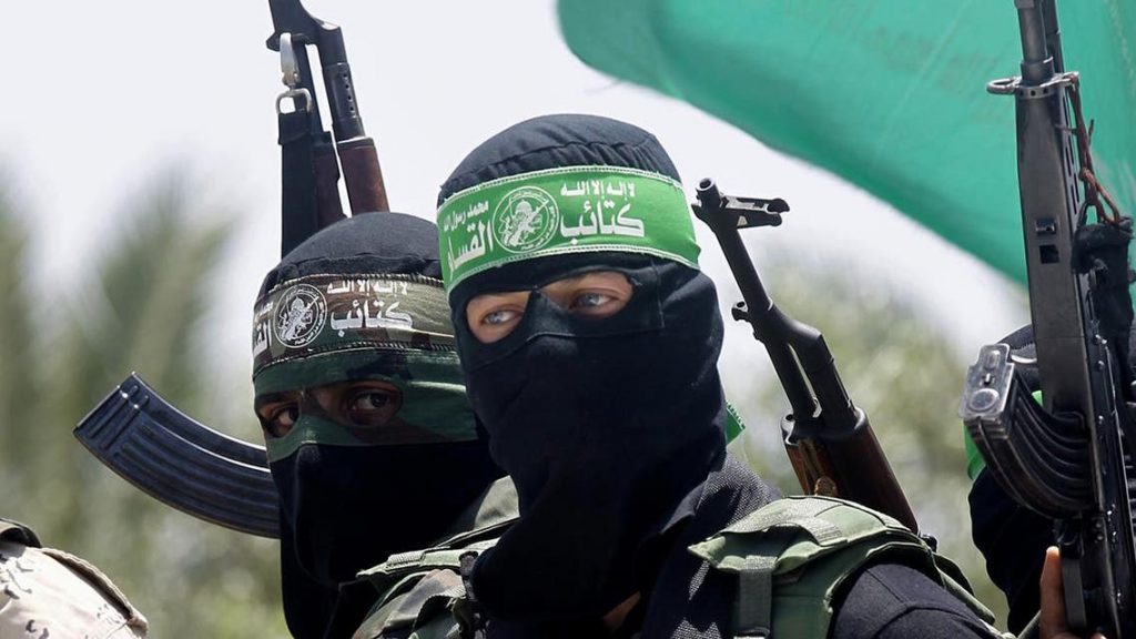 العنف في القدس يتحول إلى صراع مع «حماس» ويهدد الاستقرار