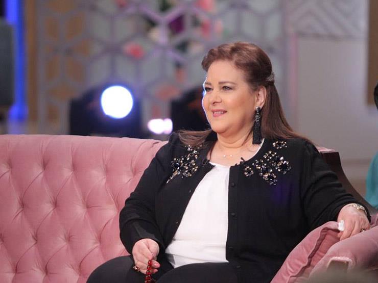 الفنانة دلال عبد العزيز... ابتسامة تقاوم «كورونا» وقيمة فنية ذات بصمات بالدراما