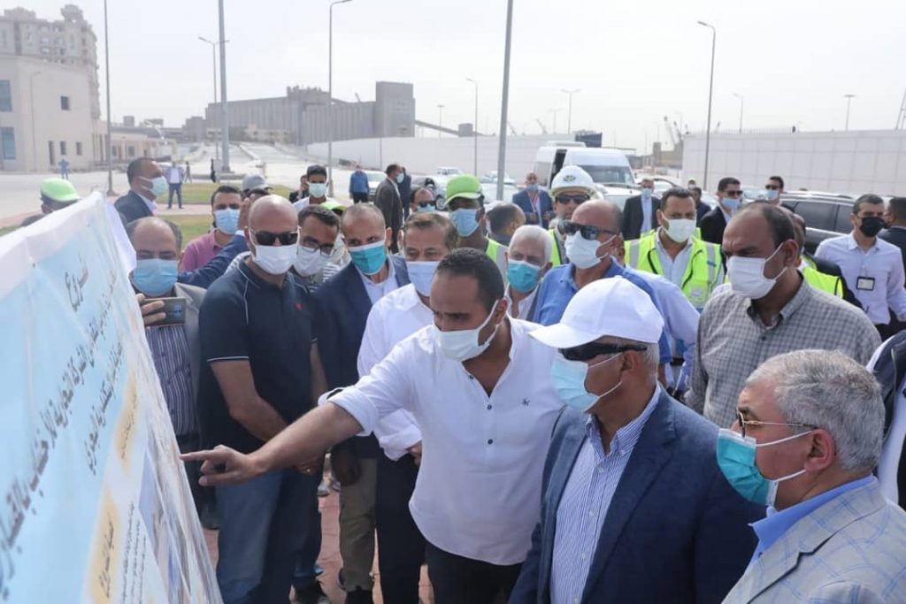 وزير النقل: الانتهاء من المحطة متعددة الاغراض بميناء الإسكندرية نهاية العام
