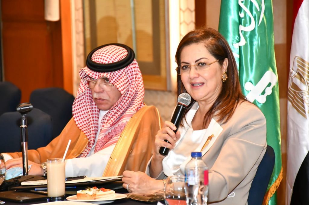 وزيرة التخطيط تلتقي وزير التجارة السعودي ووفد من مجتمع الأعمال بالمملكة