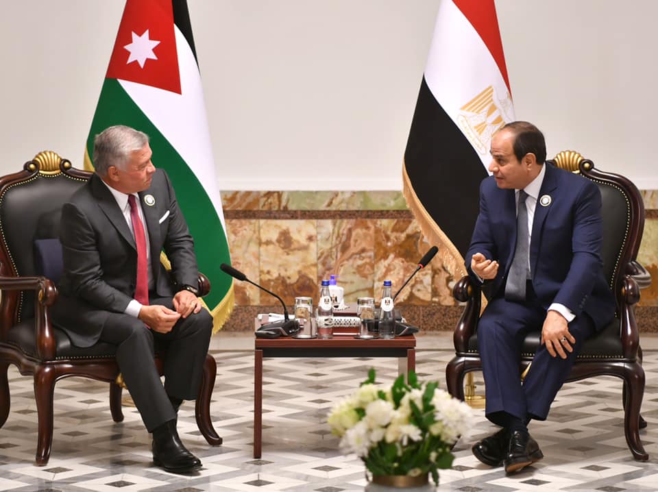 الرئيس السيسى يلتقى العاهل الأردنى فى بغداد وبيحثان تعزيز العلاقات الاقتصادية ومكافحة الإرهاب